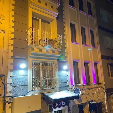 Hotel apartamentowy Reggae 4*
