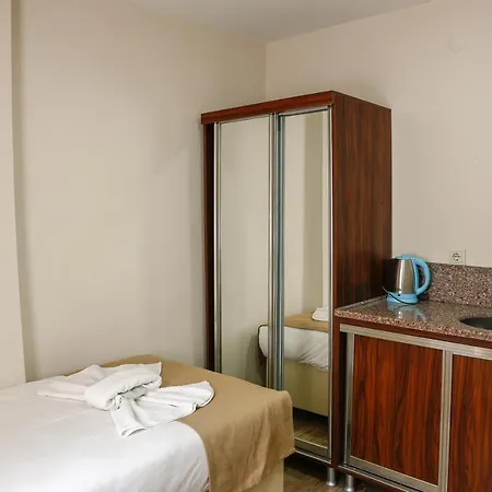 Aparthotel Reggae 4*